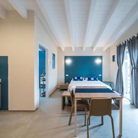 A Casa Di Sabina Hotel Desenzano del Garda Ngoại thất bức ảnh