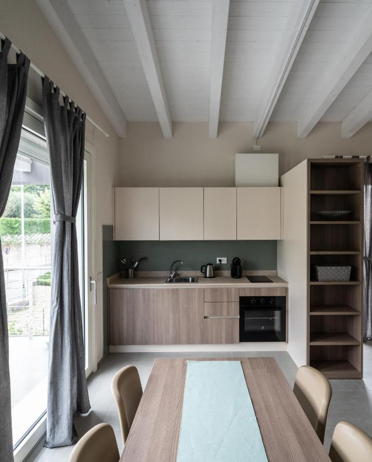 A Casa Di Sabina Hotel Desenzano del Garda Ngoại thất bức ảnh