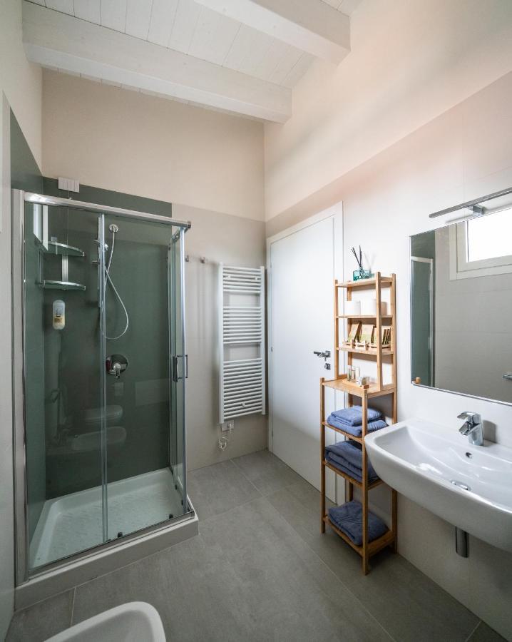 A Casa Di Sabina Hotel Desenzano del Garda Ngoại thất bức ảnh