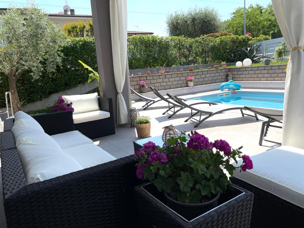 A Casa Di Sabina Hotel Desenzano del Garda Ngoại thất bức ảnh